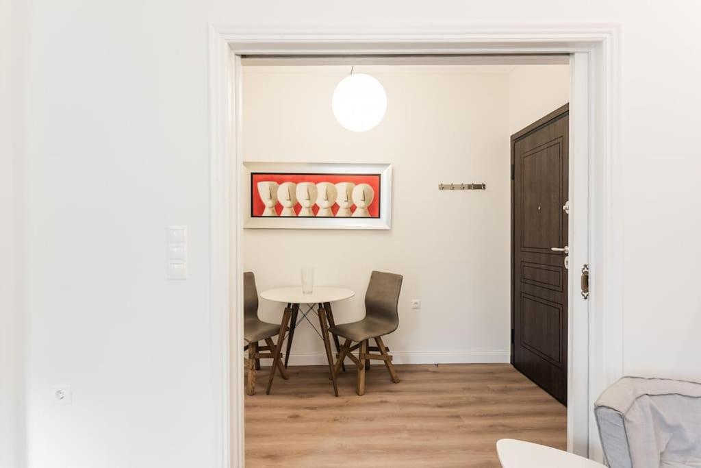 Family House Under The Acropolis Apartment Athens Exterior photo